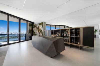 Comprar apartamento en One Thousand Museum 3302