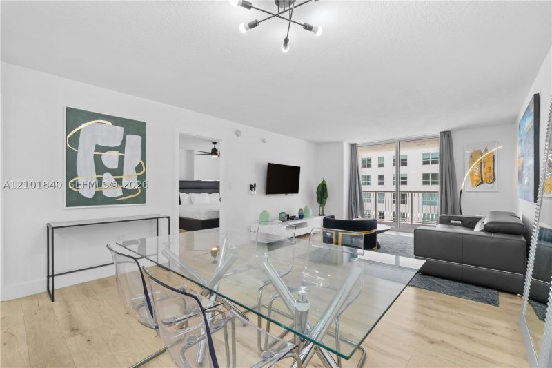 Apartment for rent at The Club At Brickell Bay 1907
