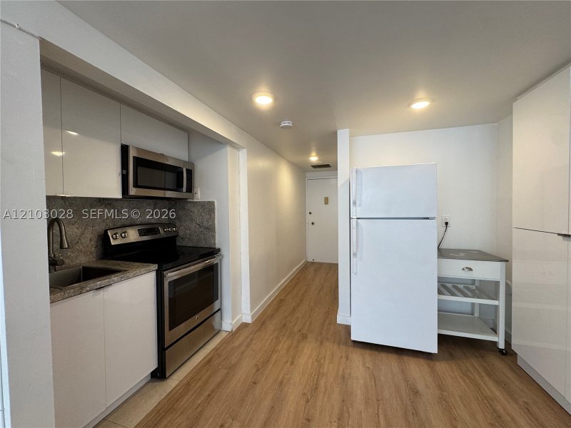 Aluguel de apartamento no Four Ambassadors 1109