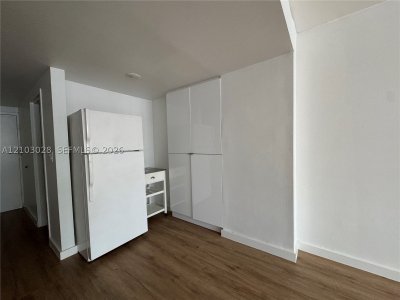 Aluguel de apartamento no Four Ambassadors 1109