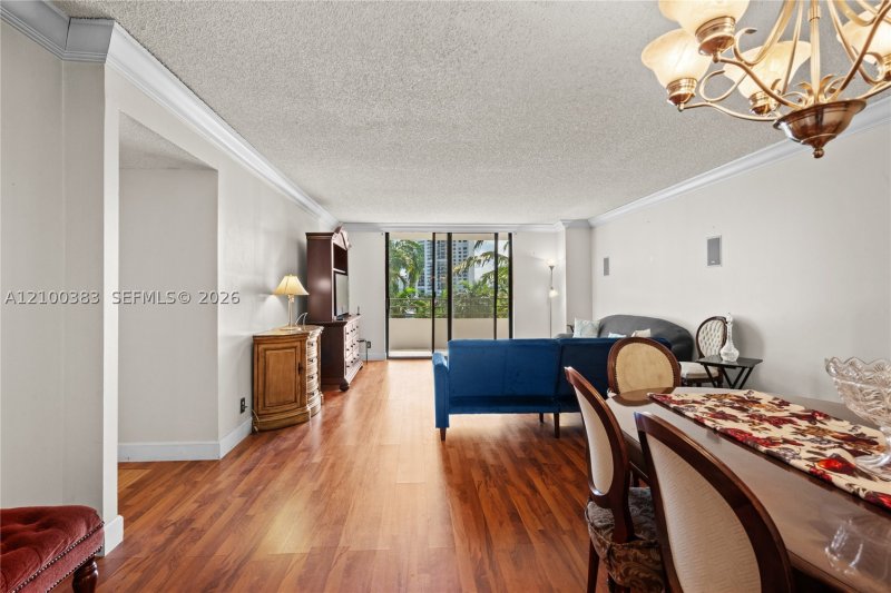 Property photo # 4