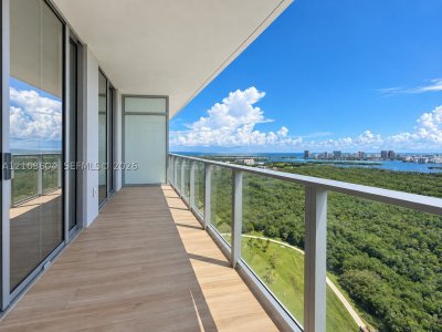 One Park Tower by Turnberry Apt #2504