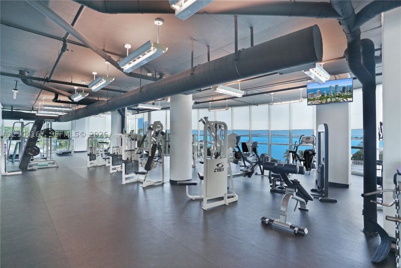 Apartment for rent at Skyline On Brickell 2011