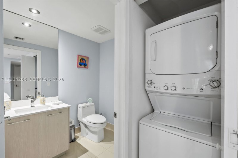 Alquiler de apartamento en Brickell Heights West 2309