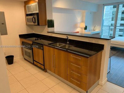 Comprar apartamento no One Miami West Tower 3406