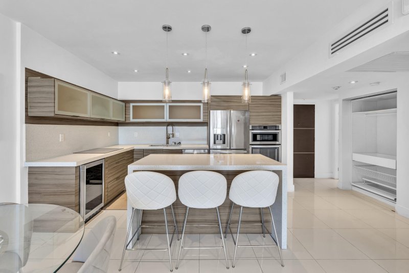 Property photo # 9