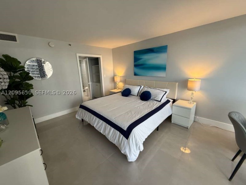Aluguel de apartamento no The Grand A-1840