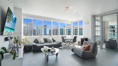 Comprar apartamento no Midtown Miami 4 H2202