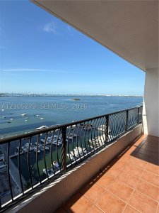 The Venetia Apt #25D