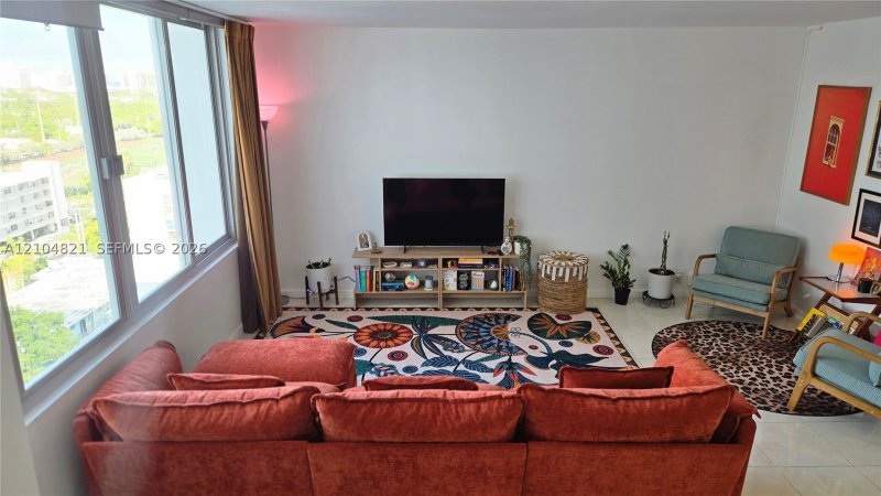 Property photo # 2