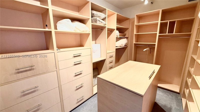 Apartment for rent at Turnberry Isle TH-6