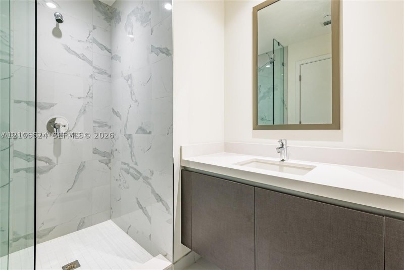 Comprar apartamento no Paramount Miami WorldCenter 2100