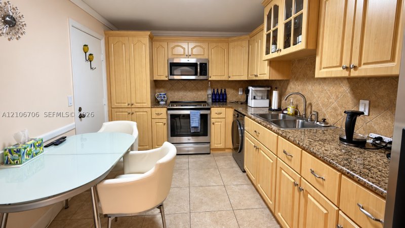 Property photo # 6
