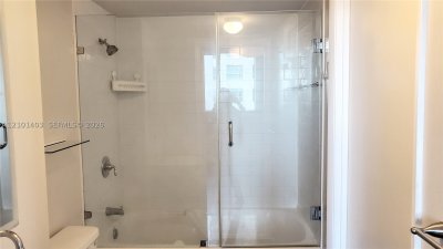 Comprar apartamento en Neo Vertika Brickell 1828
