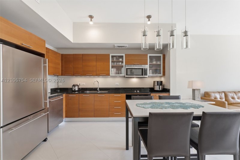 Comprar apartamento en Midtown Miami 2 H0909