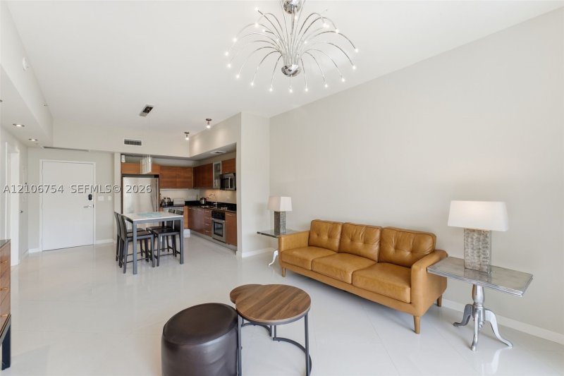 Comprar apartamento en Midtown Miami 2 H0909