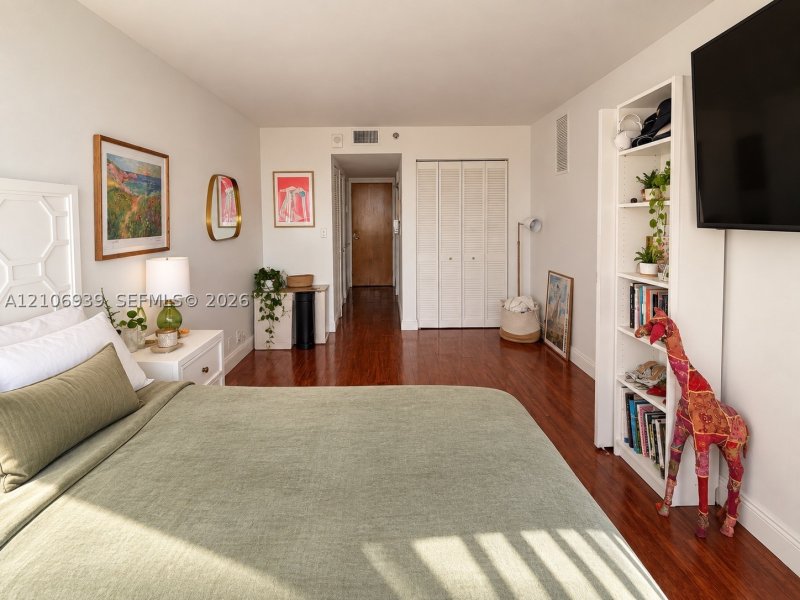 Property photo # 8