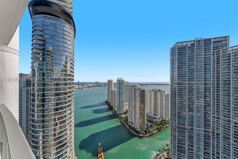 Condo for sale at Epic Miami 4408