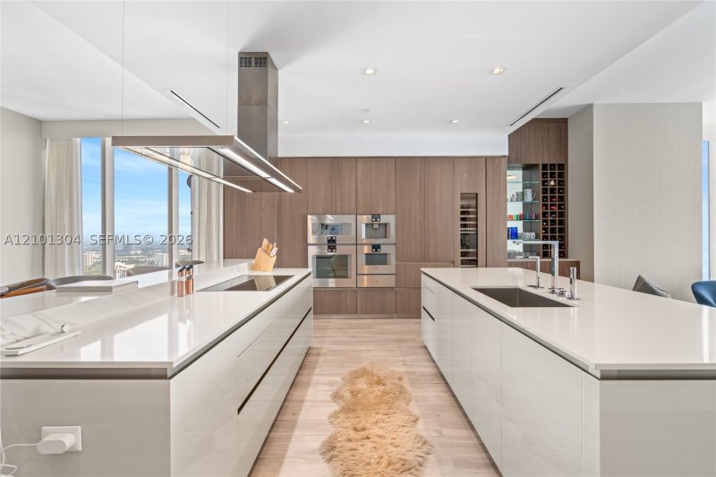 Comprar apartamento en Turnberry Ocean Club 5101