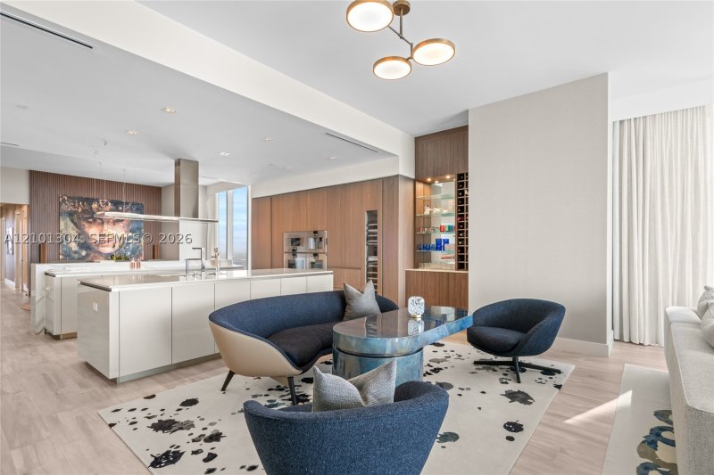 Comprar apartamento en Turnberry Ocean Club 5101