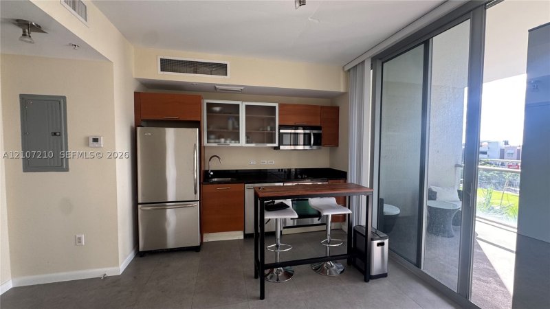 Property photo # 4