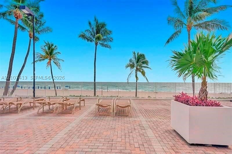 Property photo # 0