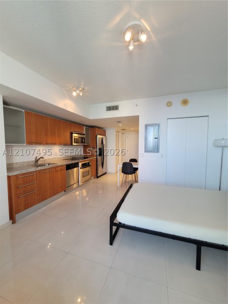 Condo for sale at Latitude On The River 2806