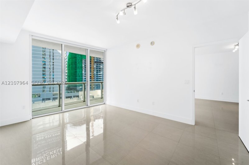Comprar apartamento no Icon Brickell Viceroy 1907