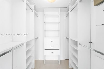 Comprar apartamento no Icon Brickell Viceroy 1907