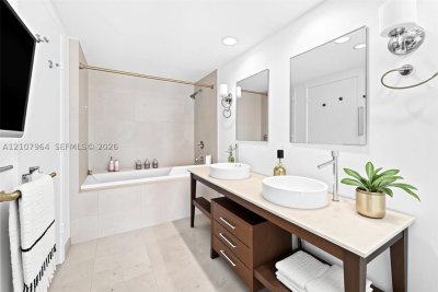 Comprar apartamento no Icon Brickell Viceroy 1907