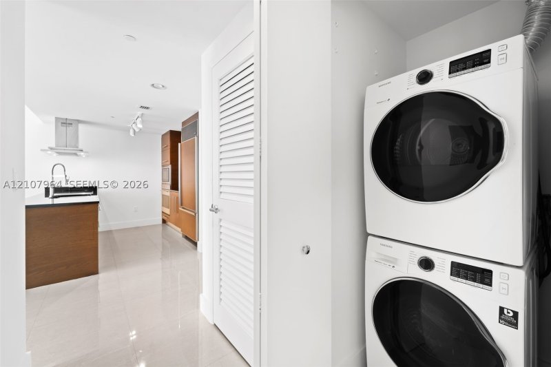 Comprar apartamento no Icon Brickell Viceroy 1907