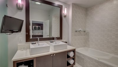 Comprar apartamento no The Blue Doral 407