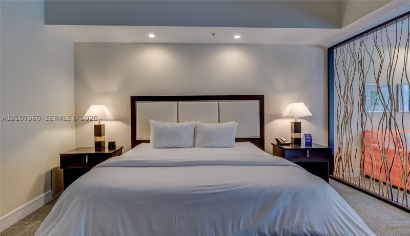 Condo for sale at The Blue Doral 407