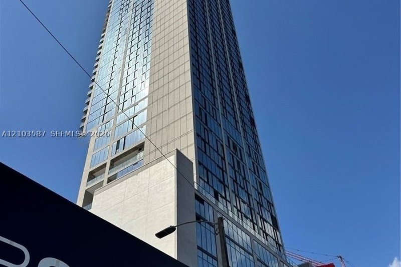 Condo for sale at E11EVEN Hotel & Residences 3812A