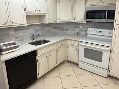 Property photo # 4