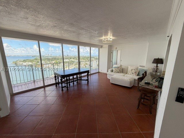 Apartment for rent at Grandview Palace 2417