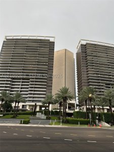 Comprar apartamento en St Regis Bal Harbour Center Tower 400