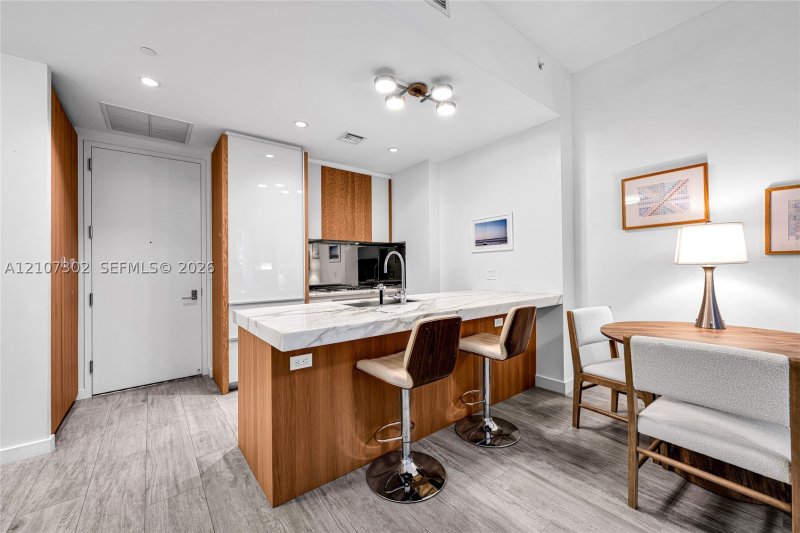 Alquiler de apartamento en Park Grove Club Residences 506