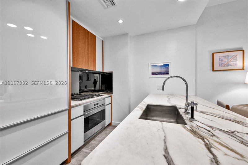 Alquiler de apartamento en Park Grove Club Residences 506