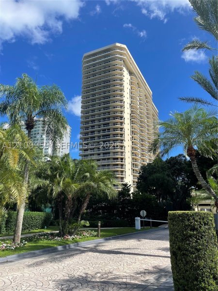 Condo for sale at Terraces Of Turnberry 2601