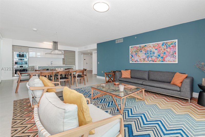Condo for sale at Parque Towers at St. Tropez 4-1101