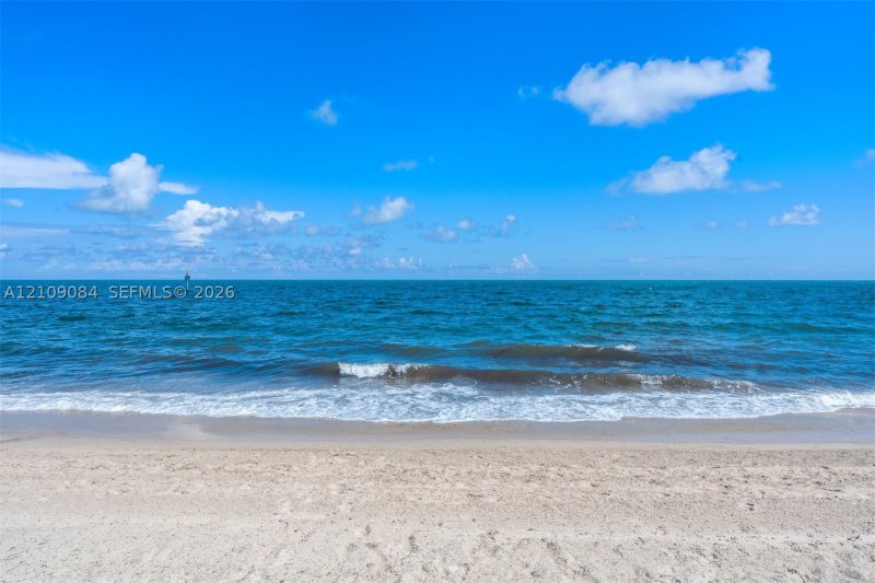 Condo for sale at Casa Del Mar 23C