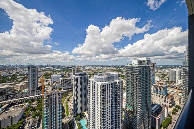 Comprar apartamento en Natiivo Gale Miami Hotel & Residences 4803