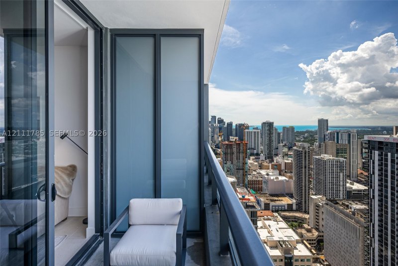 Comprar apartamento en Natiivo Gale Miami Hotel & Residences 4803