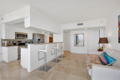 Comprar apartamento en South Tower at The Point 1501