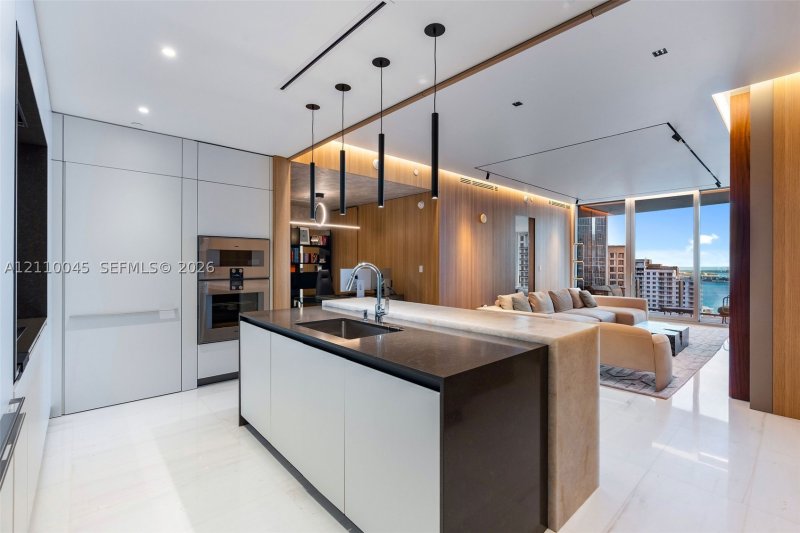 Condo for sale at Aston Martin Residences 3105W