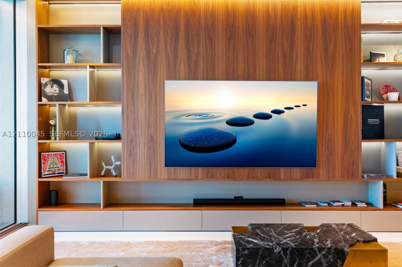 Condo for sale at Aston Martin Residences 3105W