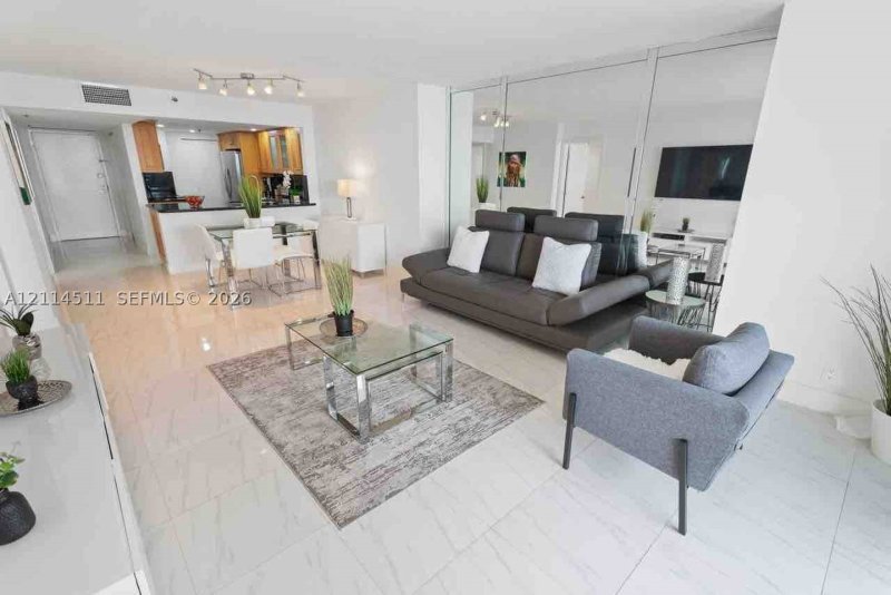 Aluguel de apartamento no The Grand C-4037