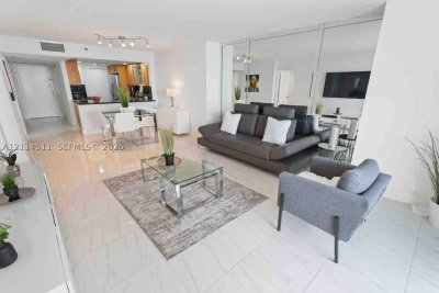 Aluguel de apartamento no The Grand C-4037