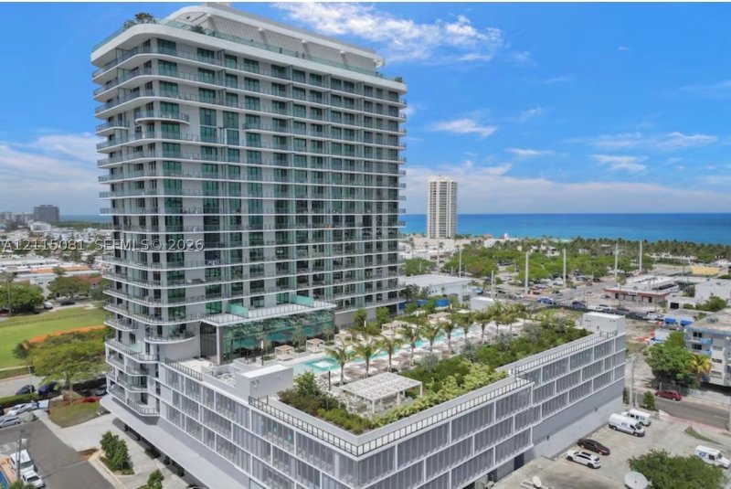 Condo for sale at 72 Park Miami Beach 1104